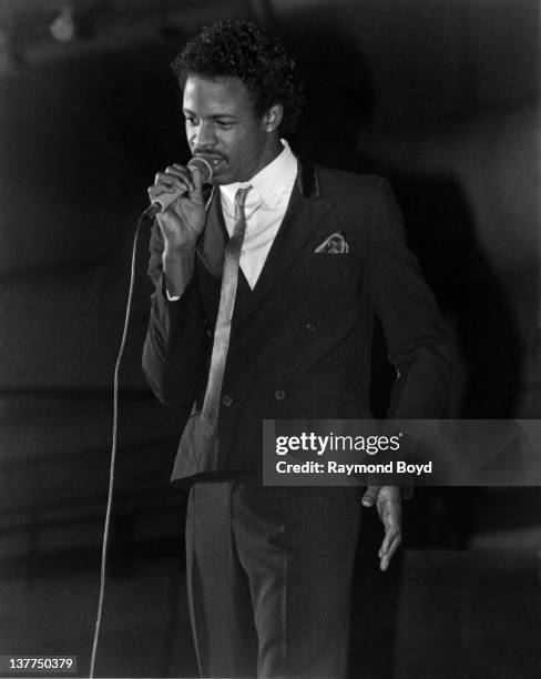 Skip Martin Singer 82 The Dazz Band Photos & High Res Pictures - Getty Images