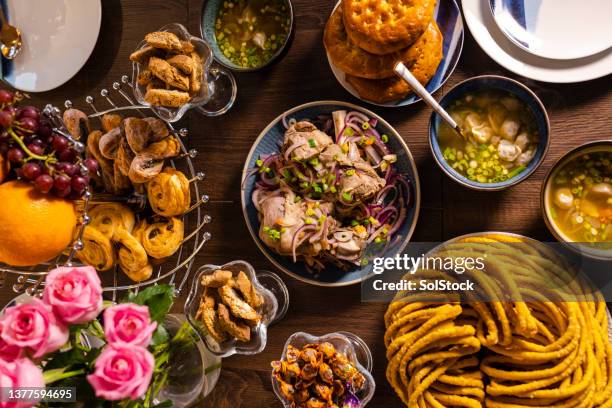 la fiesta de eid-al-fitr - cultura uigur fotografías e imágenes de stock