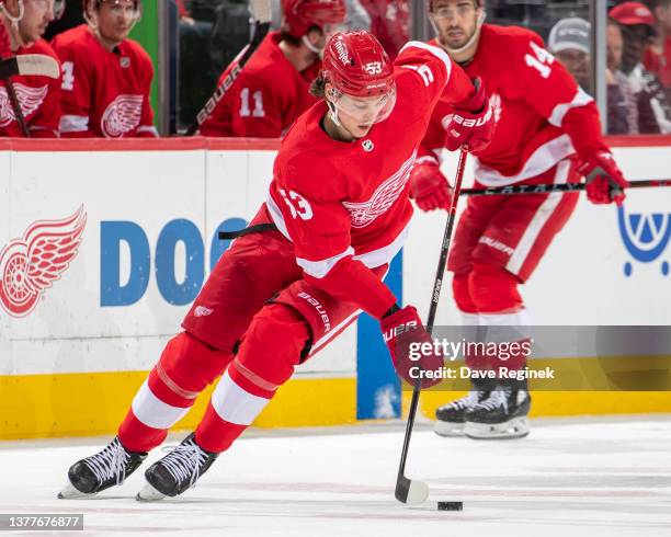 Moritz Seider of the Detroit Red Wings controls the puck against the Toronto Maple Leafs during the second period of an NHL game at Little Caesars...