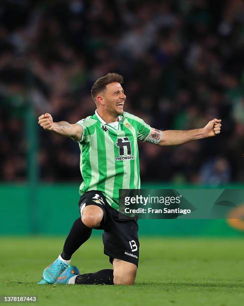 Joaquin Sanchez of Real Betis celebrates their victory following the Copa del Rey Semifinal match between Real Betis and Rayo Vallecano at Estadio...
