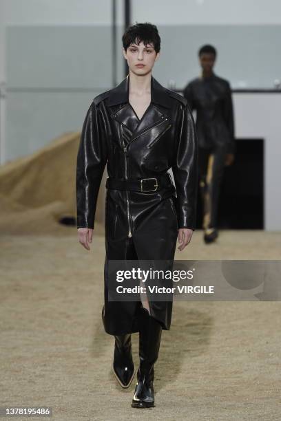 Model walks the runway during the Chloe Ready to Wear Fall/Winter 2022-2023 fashion show as part of the Paris Fashion Week on March 3, 2022 in Paris,...