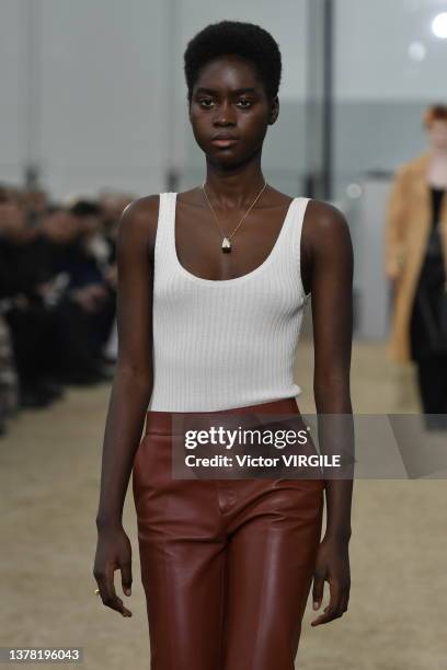 Model walks the runway during the Chloe Ready to Wear Fall/Winter 2022-2023 fashion show as part of the Paris Fashion Week on March 3, 2022 in Paris,...