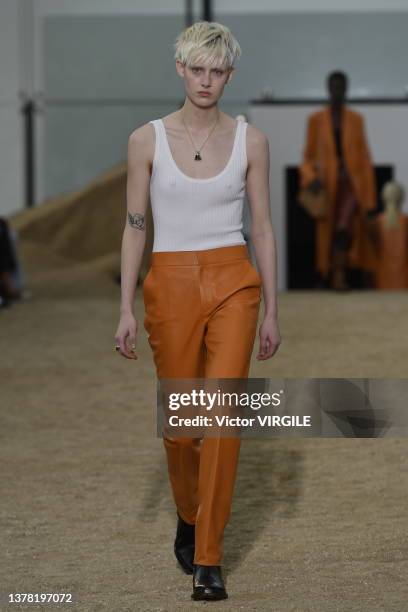 Model walks the runway during the Chloe Ready to Wear Fall/Winter 2022-2023 fashion show as part of the Paris Fashion Week on March 3, 2022 in Paris,...