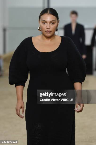 Paloma Elsesser walks the runway during the Chloe Ready to Wear Fall/Winter 2022-2023 fashion show as part of the Paris Fashion Week on March 3, 2022...