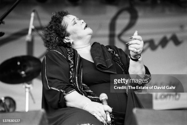 Blues singer Etta James performs at the New Orleans Jazz and Heritage Festival in April 1994 in New Orleans, Louisiana.