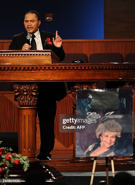 Donto James attends his mother, Etta James, funeral, 2012 in Gardena, California, on January 28, 2012. AFP PHOTO/VALERIE MACON