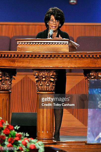Congresswoman Maxine Waters speaks at the funeral of singer Etta James in the City Of Refuge Church on January 28, 2012 in Gardena, California.