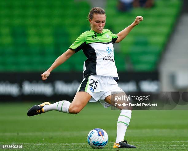 Allyson Haran of Canberra United passes the ball during the round 14 A-League Women's match between Melbourne Victory and Canberra United at AAMI...