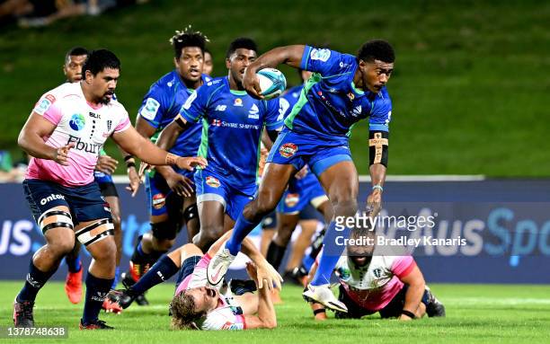 Vinaya Habosi of the Fijian Drua breaks away from the defence during the round three Super Rugby Pacific match between the Fijian Drua and the...