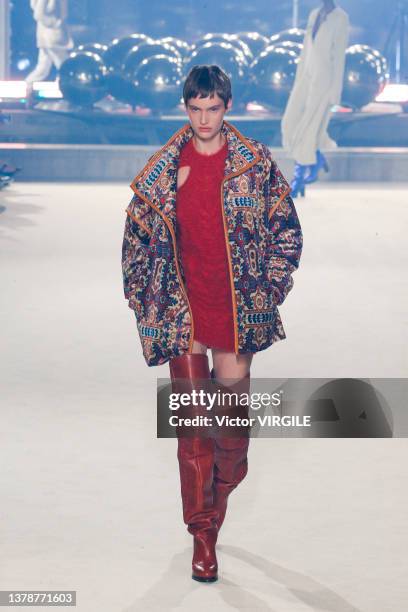 Model walks the runway during the Isabel Marant Womenswear Fall/Winter 2022-2023 fashion show as part of Paris Fashion Week on March 03, 2022 in...