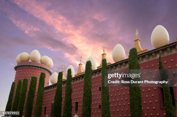 dali museum figueres, spain - salvador dali museum stock pictures, royalty-free photos & images