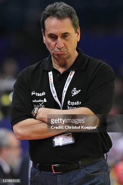 Head coach Valero Rivera of Spain looks dejected after the Men's European Handball Championship bronze medal match between Croatia and Spain at...