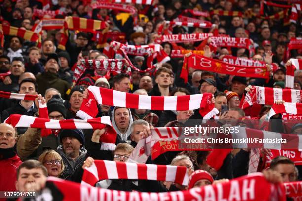 Liverpool fans sing You'll Never Walk Alone ahead of the Emirates FA Cup Fifth Round match between Liverpool and Norwich City at Anfield on March 02,...