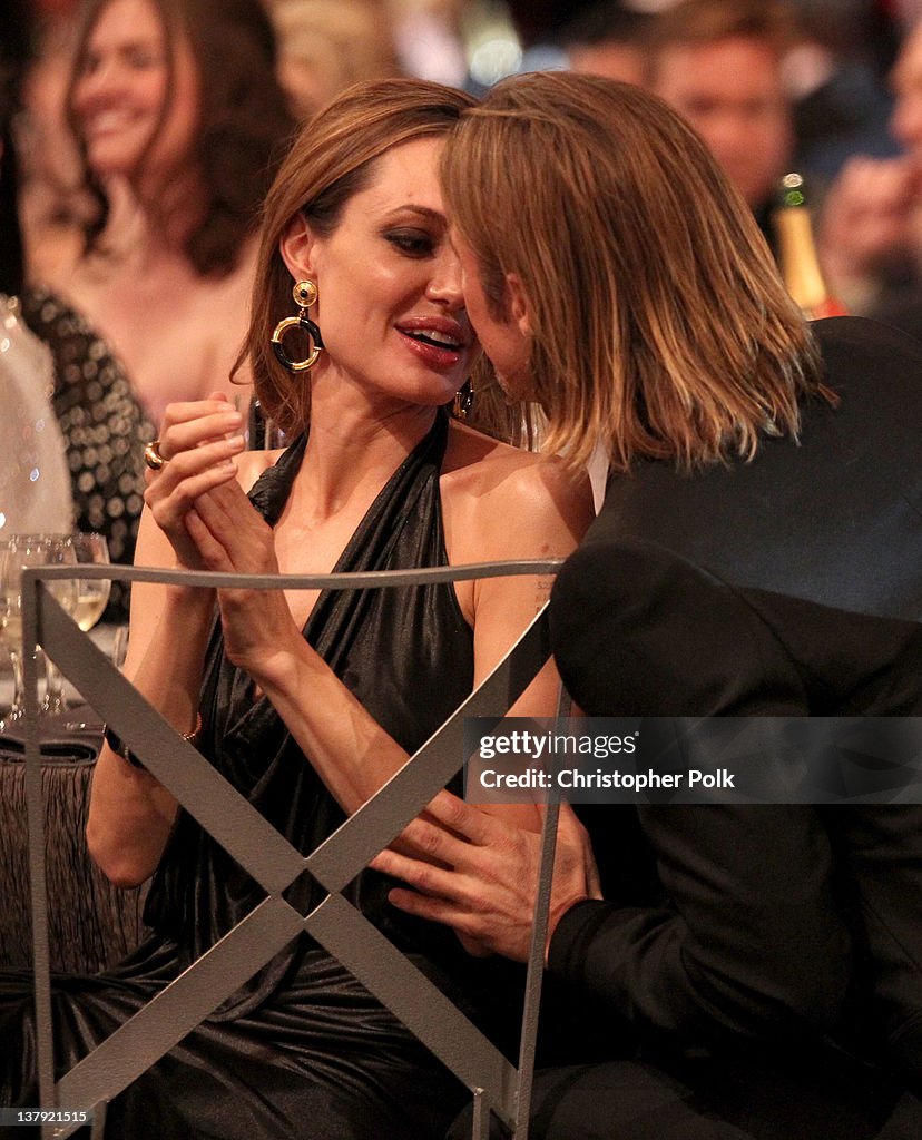 TNT/TBS Broadcasts The 18th Annual Screen Actors Guild Awards - Roaming Inside