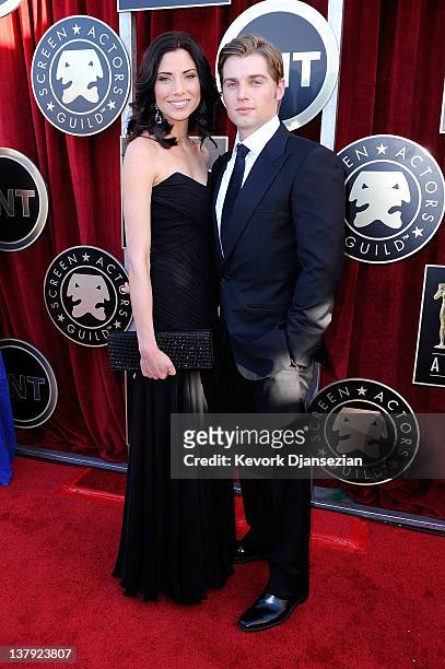 Actor Mike Vogel and Courtney Vogel arrive at the 18th Annual Screen Actors Guild Awards at The Shrine Auditorium on January 29, 2012 in Los Angeles,...