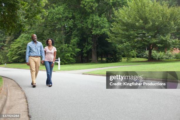 fotos e imágenes de Personas Normales Cuerpo Entero De Frente - Getty Images fotos e imágenes de Personas Normales Cuerpo Entero De Frente - Getty Images