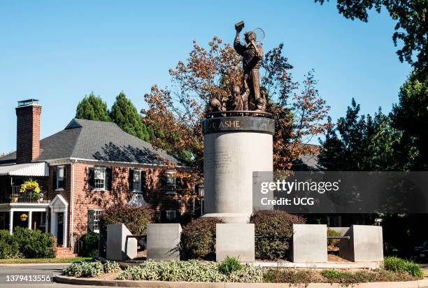 Statue of Arthur Ashe on Monument Avenue, Richmond, Virginia.