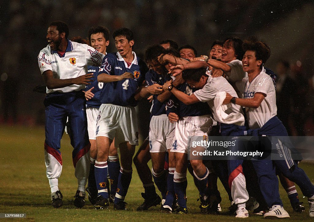 Japan v Iran - France World Cup Asian Play-Off