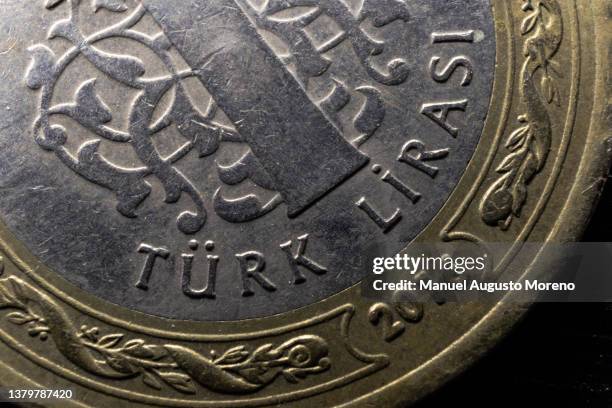 turkish currency: 1 turkish lira - lire stock-fotos und bilder