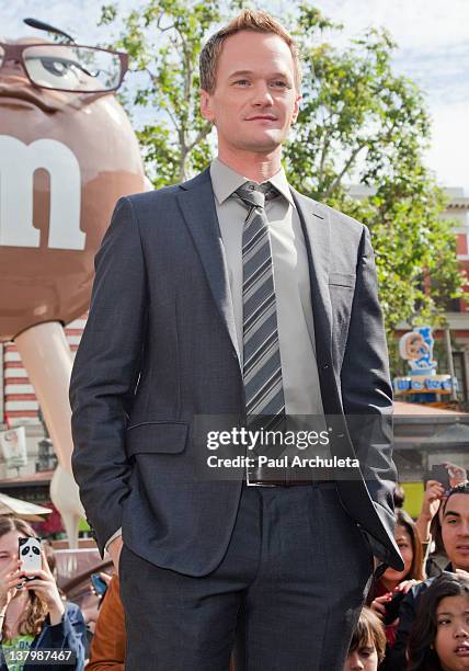 Ms Neil 48 Neil Patrick Harris Unveils The Sixth M Ms Character Ms Brown At The ...