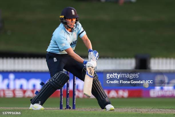 Natalie Sciver of England bats during the 2022 ICC Women's Cricket World Cup match between Australia and England at Seddon Park on March 05, 2022 in...