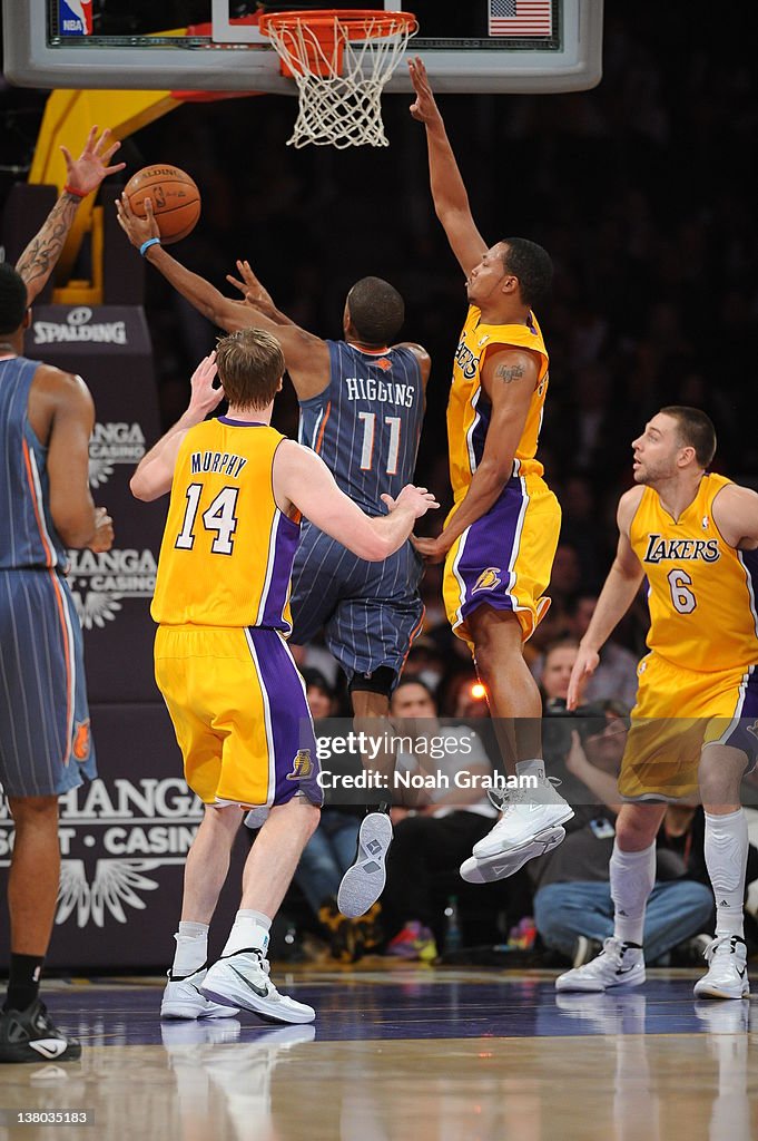 Charlotte Bobcats v Los Angeles Lakers