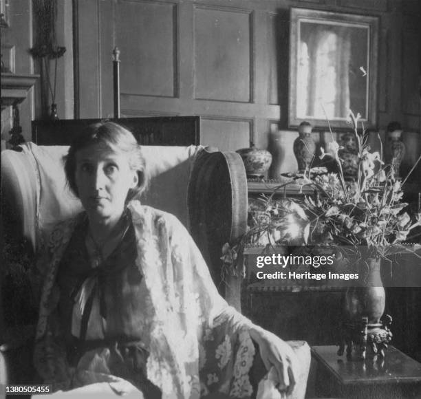 Virginia Woolf , 1924. Private Collection. Artist Morrell, Lady Ottoline . (Photo by Fine Art Images/Heritage Images via Getty Images