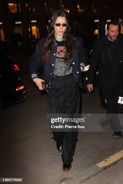 Bella Hadid arrives at a Givenchy fitting on March 05, 2022 in Paris, France.