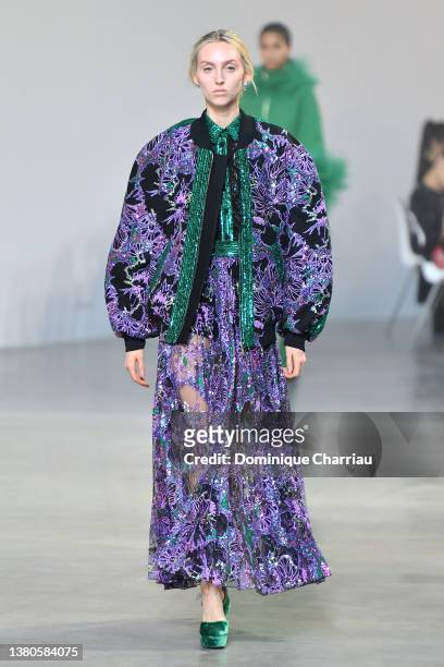 Model walks the runway during the Elie Saab Womenswear Fall/Winter 2022-2023 show as part of Paris Fashion Week on March 05, 2022 in Paris, France.