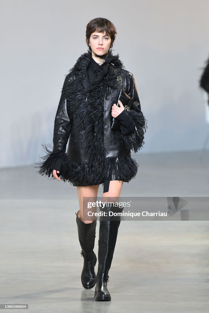 Elie Saab : Runway - Paris Fashion Week - Womenswear F/W 2022-2023