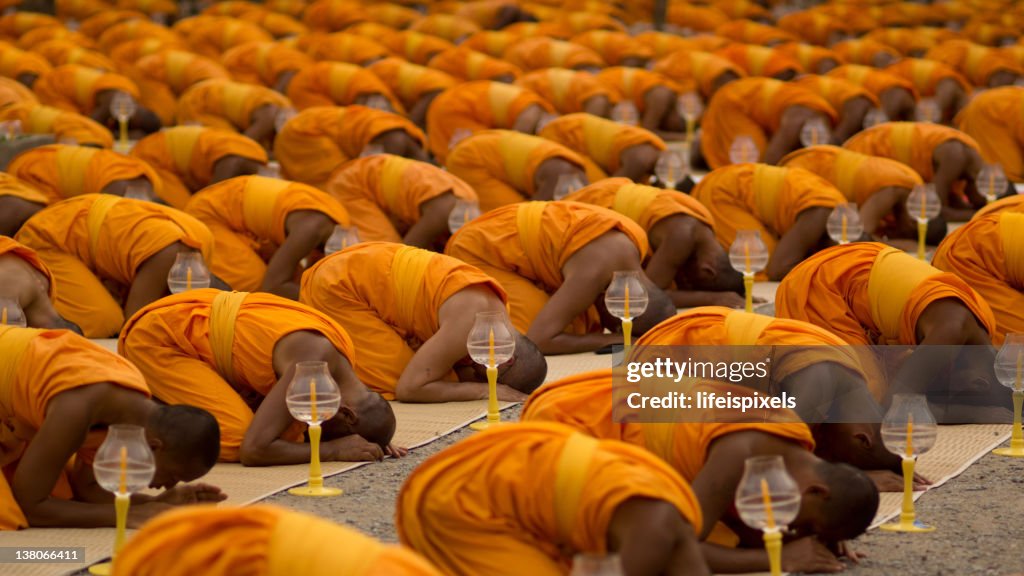 Thai Buddhist monks