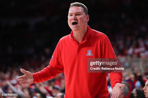 Head coach Tommy Lloyd of the Arizona Wildcats reacts during the game against the California Golden Bears at McKale Center on March 05, 2022 in...