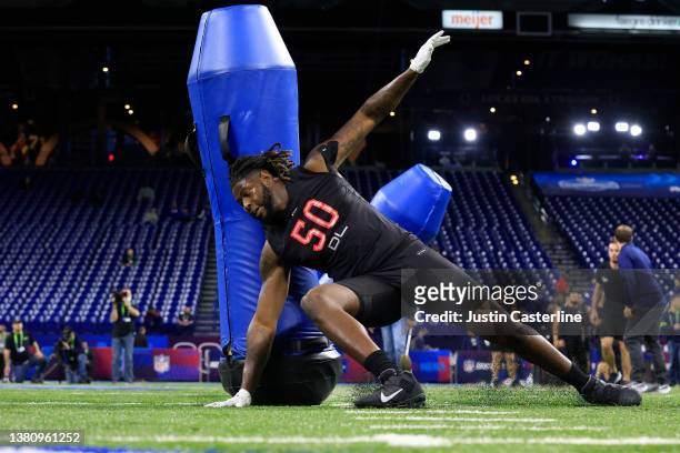 Alex Wright #DL50 of Alabama-Birmingham runs a drill during the NFL Combine at Lucas Oil Stadium on March 05, 2022 in Indianapolis, Indiana.