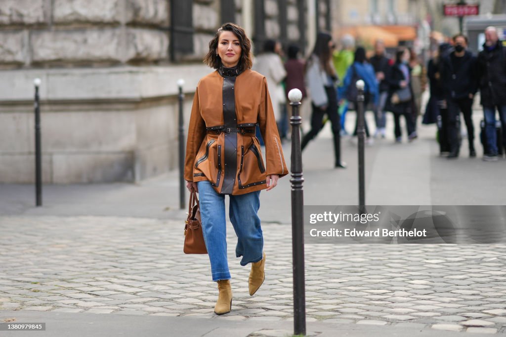 Street Style : Day Six - Paris Fashion Week - Womenswear F/W 2022-2023