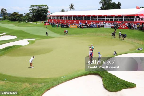 General view of the eighteenth green as Jin Young Ko of South Korea putts for a birdie to win during the Final Round of the HSBC Women's World...