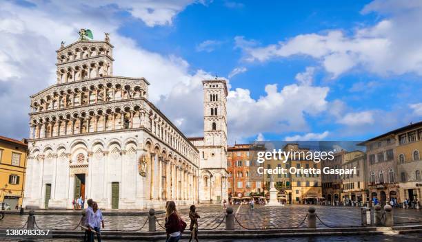 lucca, chiesa di san michele in foro (toscana, italia) - lucca foto e immagini stock