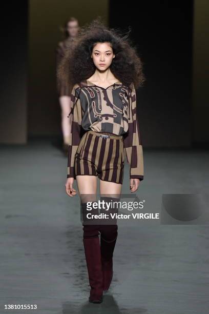 Mika Schneider walks the runway during the Hermes Ready to Wear Fall/Winter 2022-2023 fashion show as part of the Paris Fashion Week on March 05,...