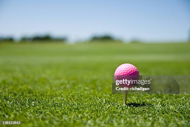1.121 fotos de stock e banco de imagens de Golf Pink - Getty Images