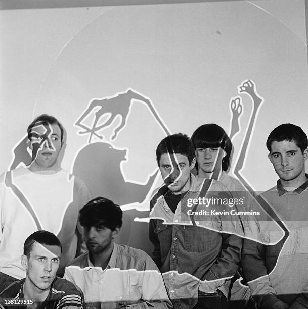 Bez Singer 318 Shaun Ryder Bez Photos & High Res Pictures - Getty Images