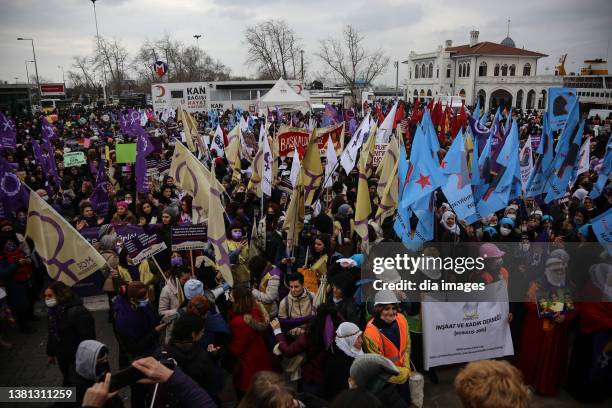 Women from Istanbul gather to march against war and inequality at Kadıköy Rıhtım prior to the 8 March International Women's Day on March 6, 2022 in...