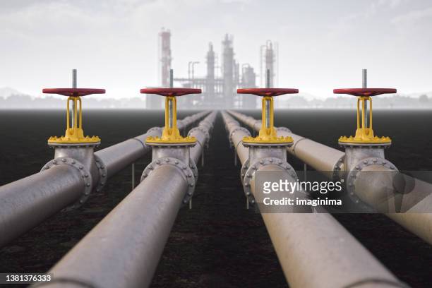oil refinery and pipeline - crude oil stock pictures, royalty-free photos & images