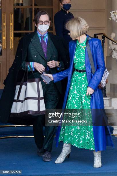 Anna Wintour is seen leaving the Ritz hotel on March 06, 2022 in Paris, France.