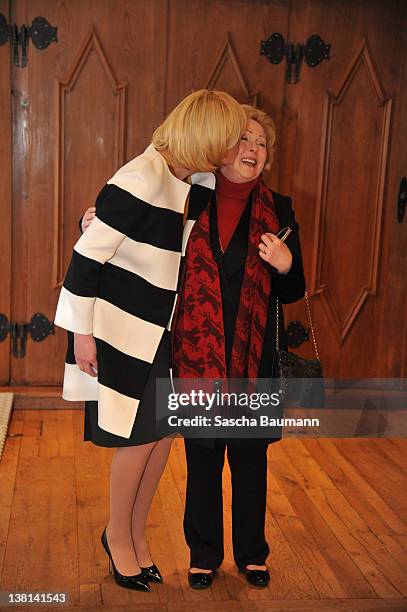 Actress Katherine Heigl and her mother Nancy after signing the golden book of Esslingen at the townhall on February 03, 2012 in Esslingen, Germany....