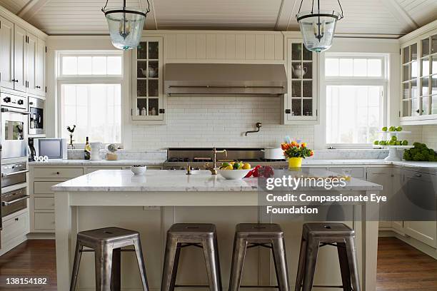 modern kitchen - empty kitchen foto e immagini stock