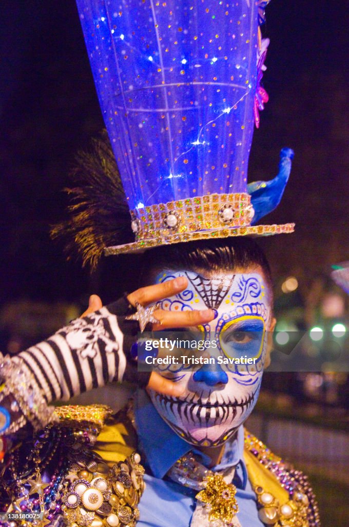 Mexican-style skull facepaint and carnival costume