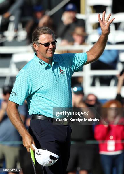 Retief Goosen of South Africa reacts after his putt on the 18th green during the final round of the Hoag Classic at Newport Beach Country Club on...