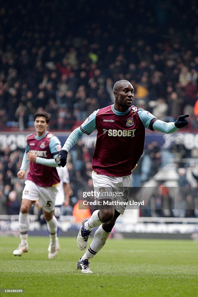 West Ham United v Millwall - npower Championship