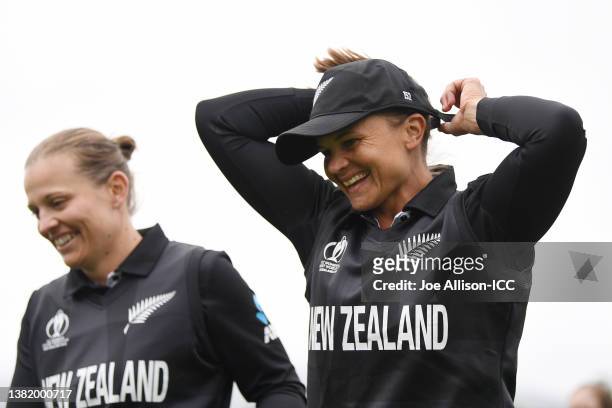 Suzie Bates of New Zealand reacts during the 2022 ICC Women's Cricket World Cup match between New Zealand and Bangladesh at University Oval on March...