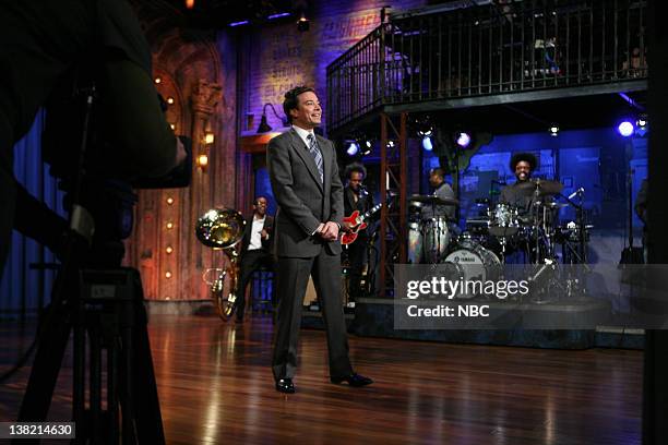 The Roots Fallon Jimmy Fallon The Roots Photos and Premium High Res Pictures - Getty Images