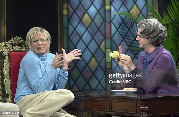 Episode 3 -- Aired -- Pictured: Chris Kattan as Anne Heche, Dana Carvey as Church Lady during "Church Chat" skit on October 21, 2000